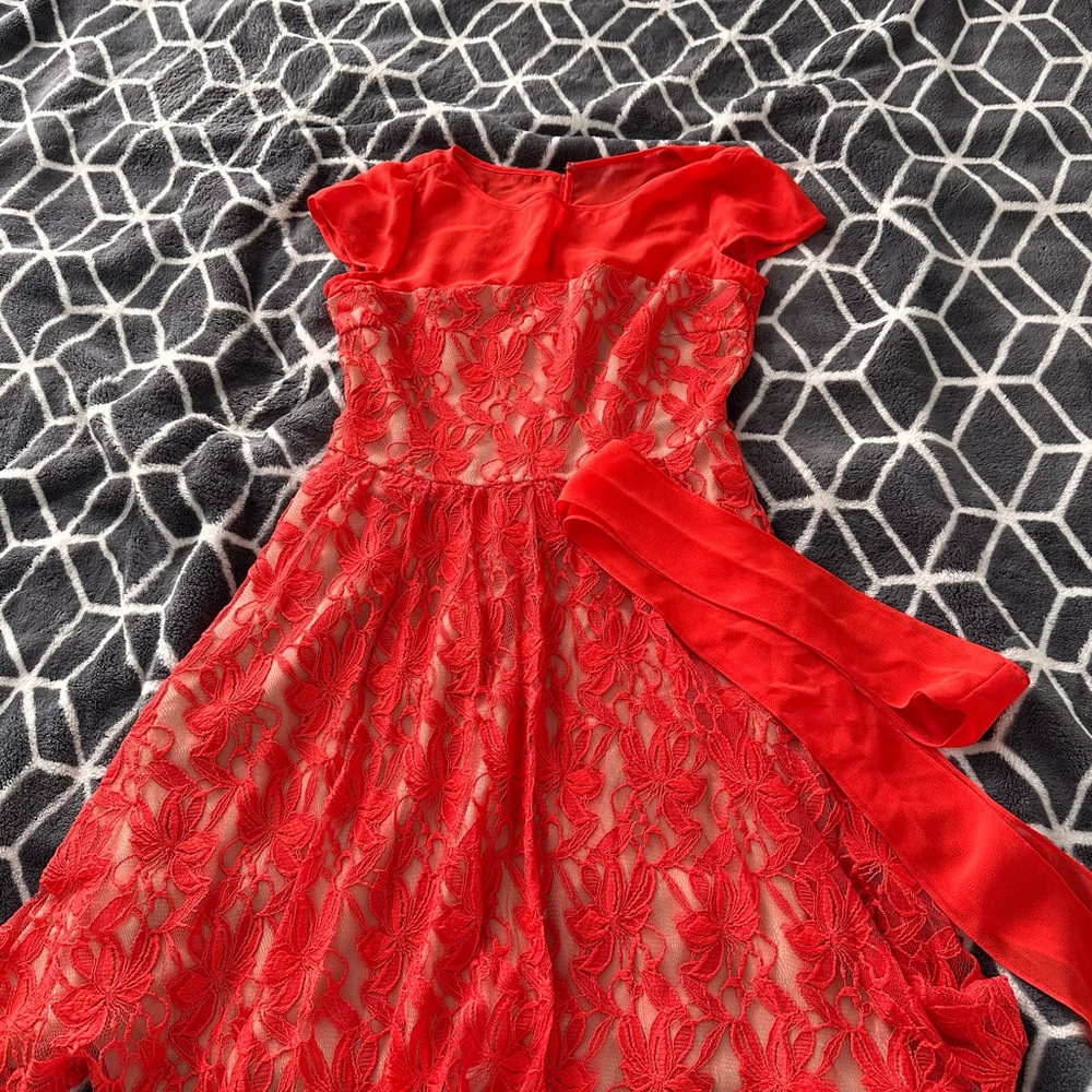 Spring/Summer Dress - Picture 2 of 14